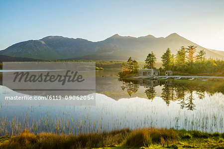 Inagh Lake, Inagh valley, Connemara, County Galway, Connacht province, Republic of Ireland, Europe Inagh Lake, Inagh valley, Connemara, County Galway, Connacht province, Republic of Ireland, Europe