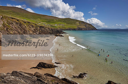 Beach on Dunmore Head, at the western end of the Dingle Peninsula, County Kerry, Munster, Republic of Ireland, Europe