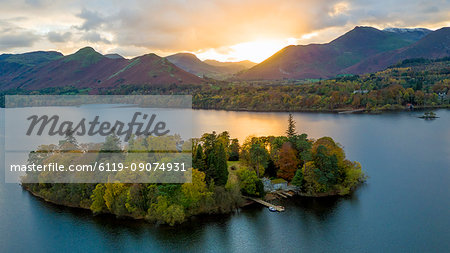 Derwent Water, Lake District National Park, UNESCO World Heritage Site, Cumbria, England, United Kingdom, Europe