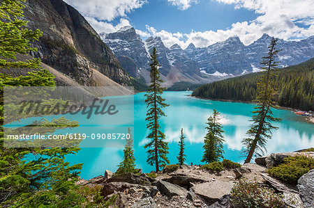 Moraine Lake and the Valley of the Ten Peaks, Banff National Park, UNESCO World Heritage Site, Canadian Rockies, Alberta, Canada, North America Moraine Lake and the Valley of the Ten Peaks, Banff National Park, UNESCO World Heritage Site, Canadian Rockies, Alberta, Canada, North America
