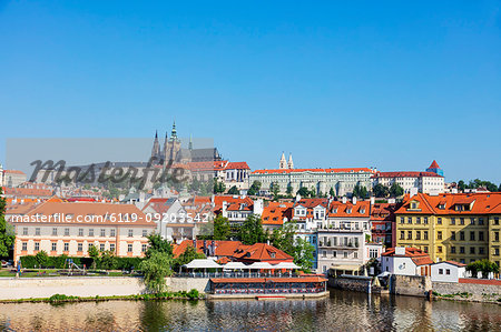 Prague Castle and St. Vitus Cathedral, Prague, UNESCO World Heritage Site, Bohemia, Czech Republic, Europe