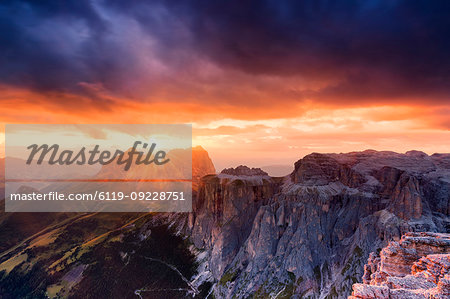 Stunning sunset on Sassolungo group, Fassa Valley, Trentino, Dolomites, Italy, Europe