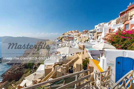 View of Oia village, Santorini, Cyclades, Aegean Islands, Greek Islands, Greece, Europe