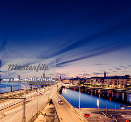 Sweden, Stockholm, Bridges between Sodermalm and Old Town at night