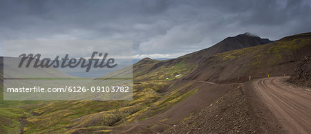 A dirt road in Iceland