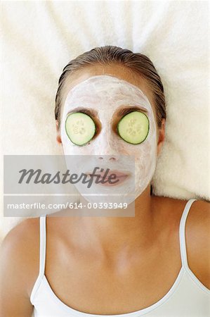 Woman receiving face mask