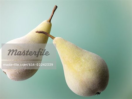 Frozen pears