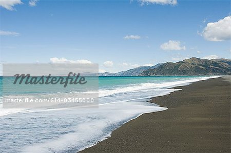 Kaikoura, black beach