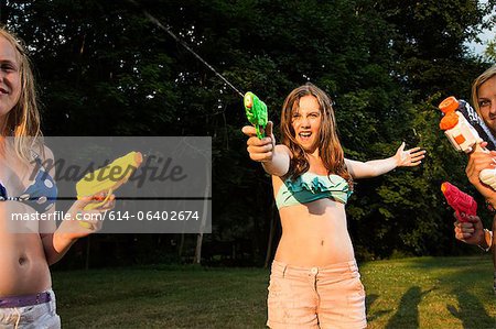 girls water pistol