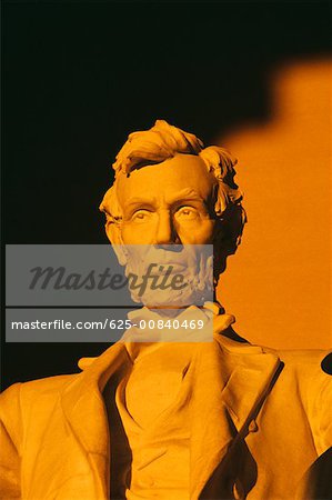Close-up of an Abraham Lincoln statue, Lincoln Memorial, Washington DC, USA