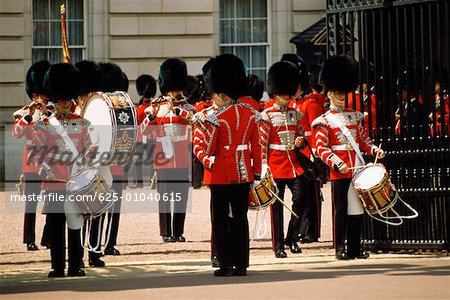 Guards outside Buckingham Palace, London, England