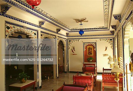 udaipur lake palace interior