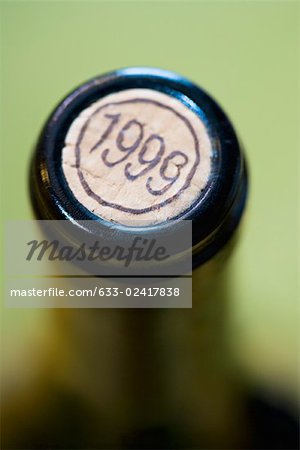 Vintage year printed on cork of wine bottle, close-up