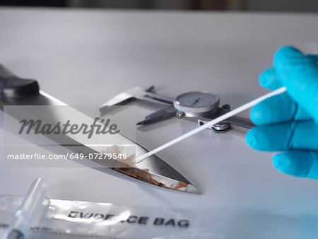 Forensic investigation of knife from crime scene