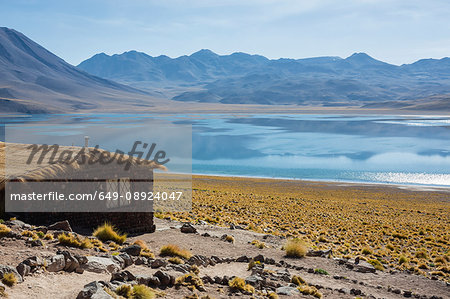 Shack by lake miscanti, San Pedro de Atacama, Chile