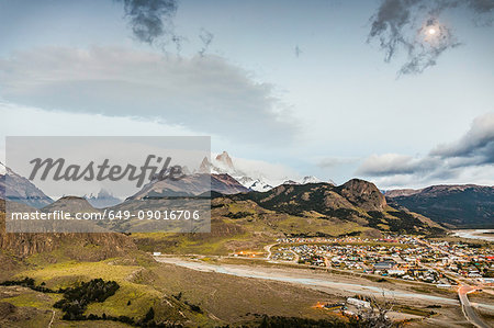 View of  El Chaltén and Fitz Roy mountain range in Los Glaciares National Park, Patagonia, Argentina