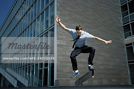 Skateboarder showing off his skills
