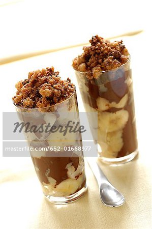 chocolate and banana crumble