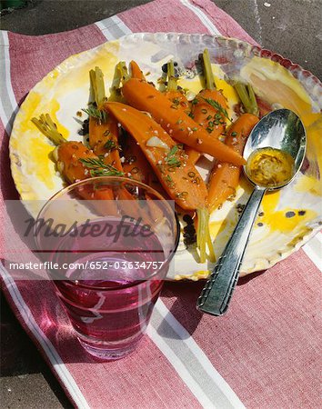 Carrots with garlic and cumin
