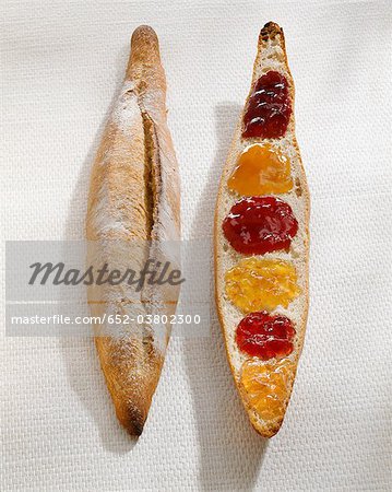 Bread with assorted jams Bread with assorted jams