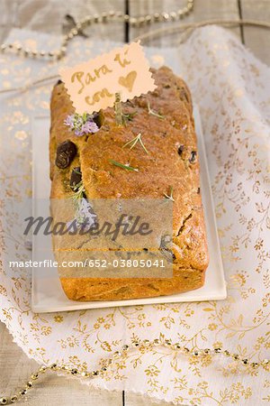 Spelt flour,smoked tofu,black olive and rosemary savoury loaf cake