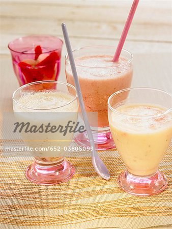 Fruit kefirs : lychee,banana and strawberry