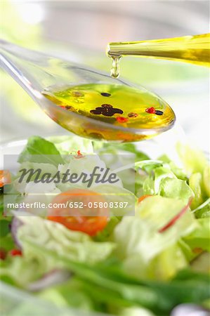 Balsamic and olive oil french dressing