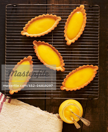 Lemon curd  tartlets