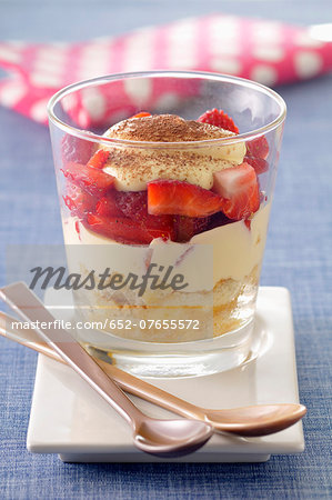 Orange blossom and strawberry tiramisu Orange blossom and strawberry tiramisu