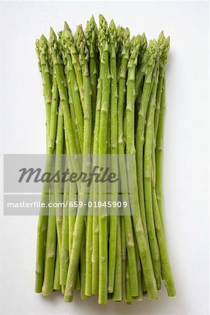 Green asparagus with drops of water