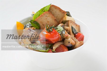 Fried tofu with vegetables