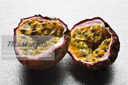 Purple passion fruit, halved