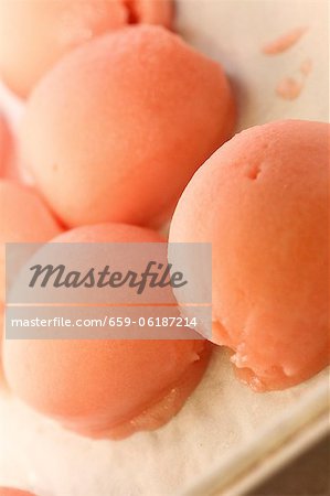 Peach and champagne sorbet Peach and champagne sorbet