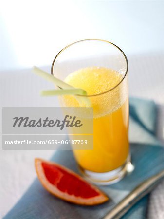 'Greetings from Andalusia' (cocktail with orange juice)