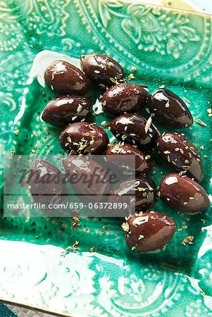 Kalamata Olives with Oregano