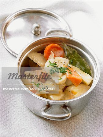 Autumnal turnip and carrot stew Autumnal turnip and carrot stew