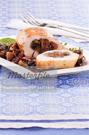 Chicken breast with a fig and pistachio filling