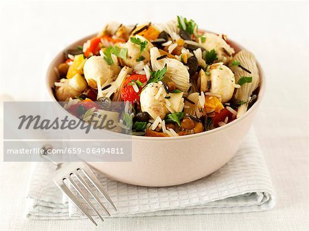 Rice salad with lentils and mushrooms