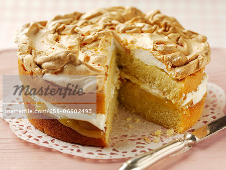 Lemon cake topped with meringue Lemon cake topped with meringue