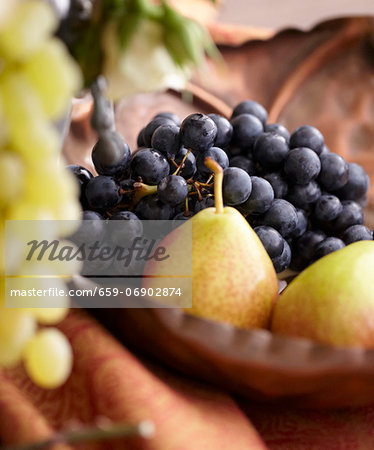 Pears and Grapes in a Bowl