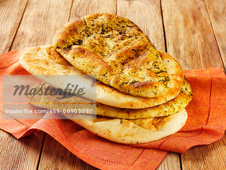 Naan breads with and without herbs