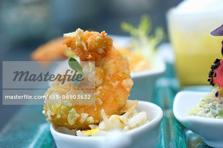 Deep-fried prawn with coconut Deep-fried prawn with coconut