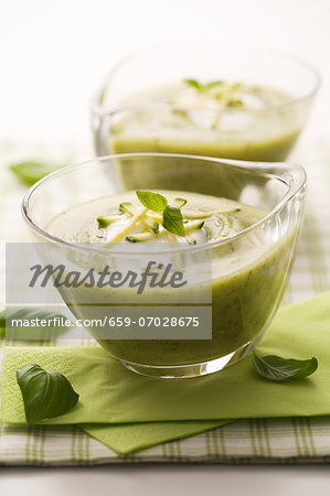 Cream of courgette soup Cream of courgette soup