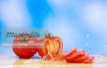 Tomatoes with a splash of water
