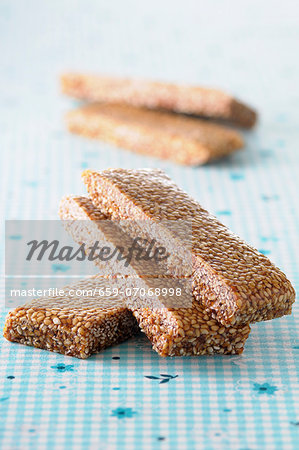 Several bars of sesame brittle