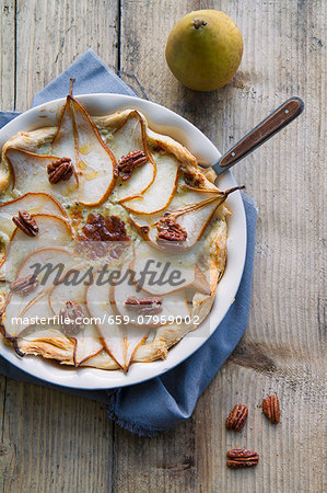 Puff pastry tart with pears, blue cheese and pecan nuts