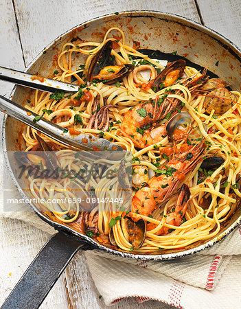 Linguine with seafood in a pan Linguine with seafood in a pan