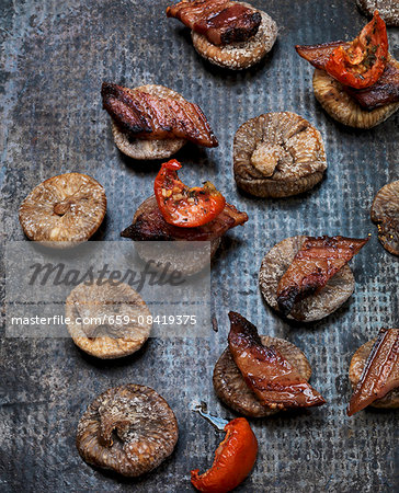 Dried figs with Pancetta and peppers