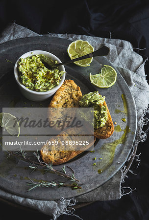 Grilled bread with a spicy avocado spread