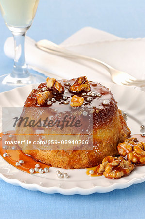 Sformato di savoiardi (sponge finger bake with walnuts and caramel, Italy)